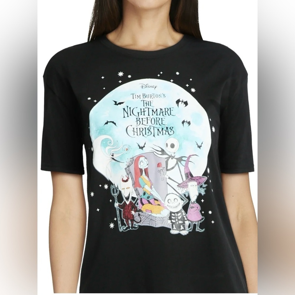 Disney Black T-Shirt with Nightmare Before Christmas Design - Picture 2 of 9
